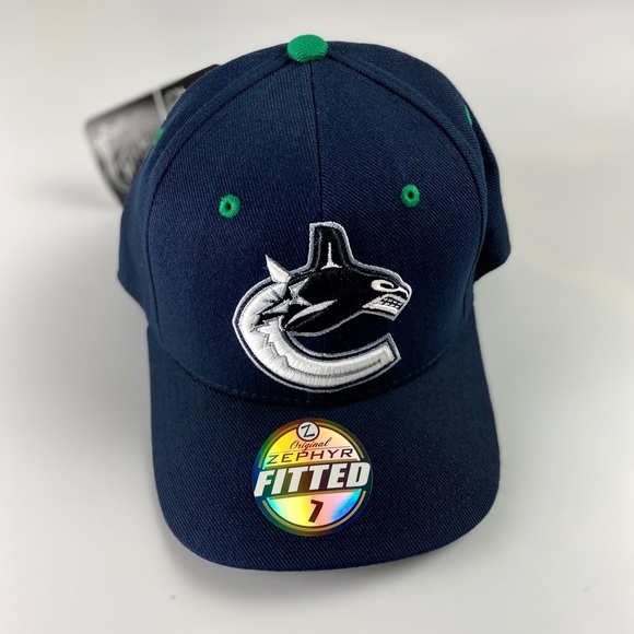 vancouver canucks fitted hat